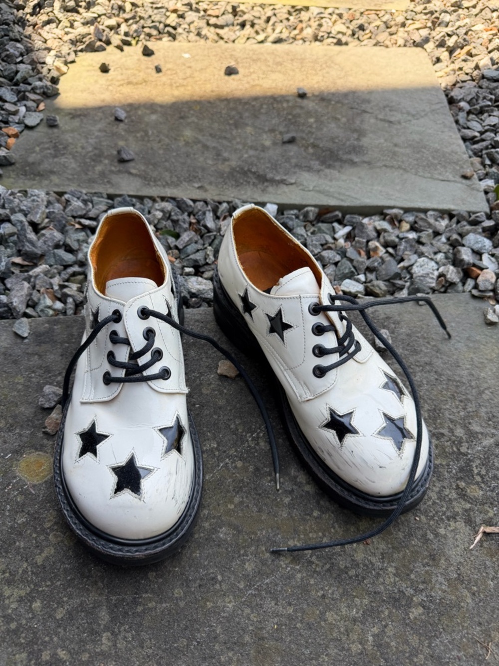 White patent leather Star-Accent Combat Boots-shoes with Black Details